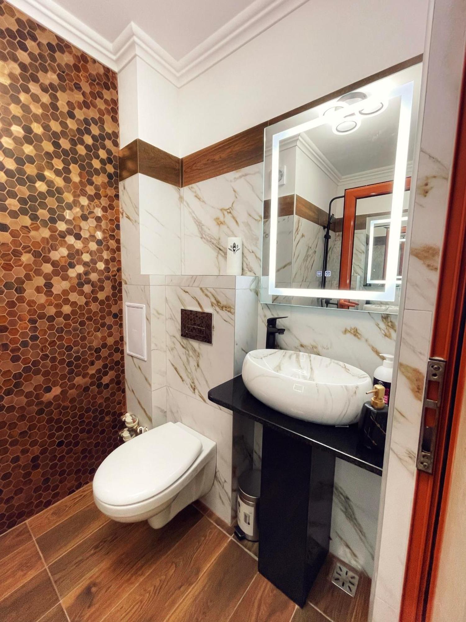 Apartament Premium Isabella อาราด ภายนอก รูปภาพ